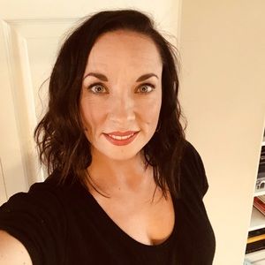 Meet your Posher, Jillian